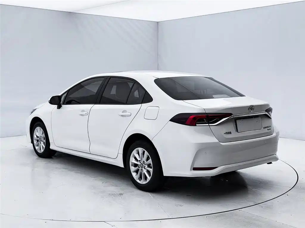 Toyota Corolla 2021 1.2T S-CVT Elite PLUS Edition фото 4