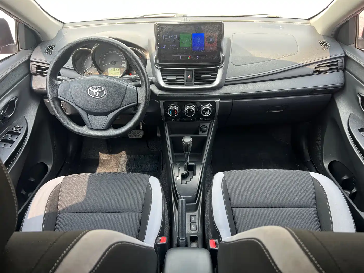 Toyota YARiS L Zhi Xuan 2020 Zhi Xuan X 1.5L CVT Leading фото 11