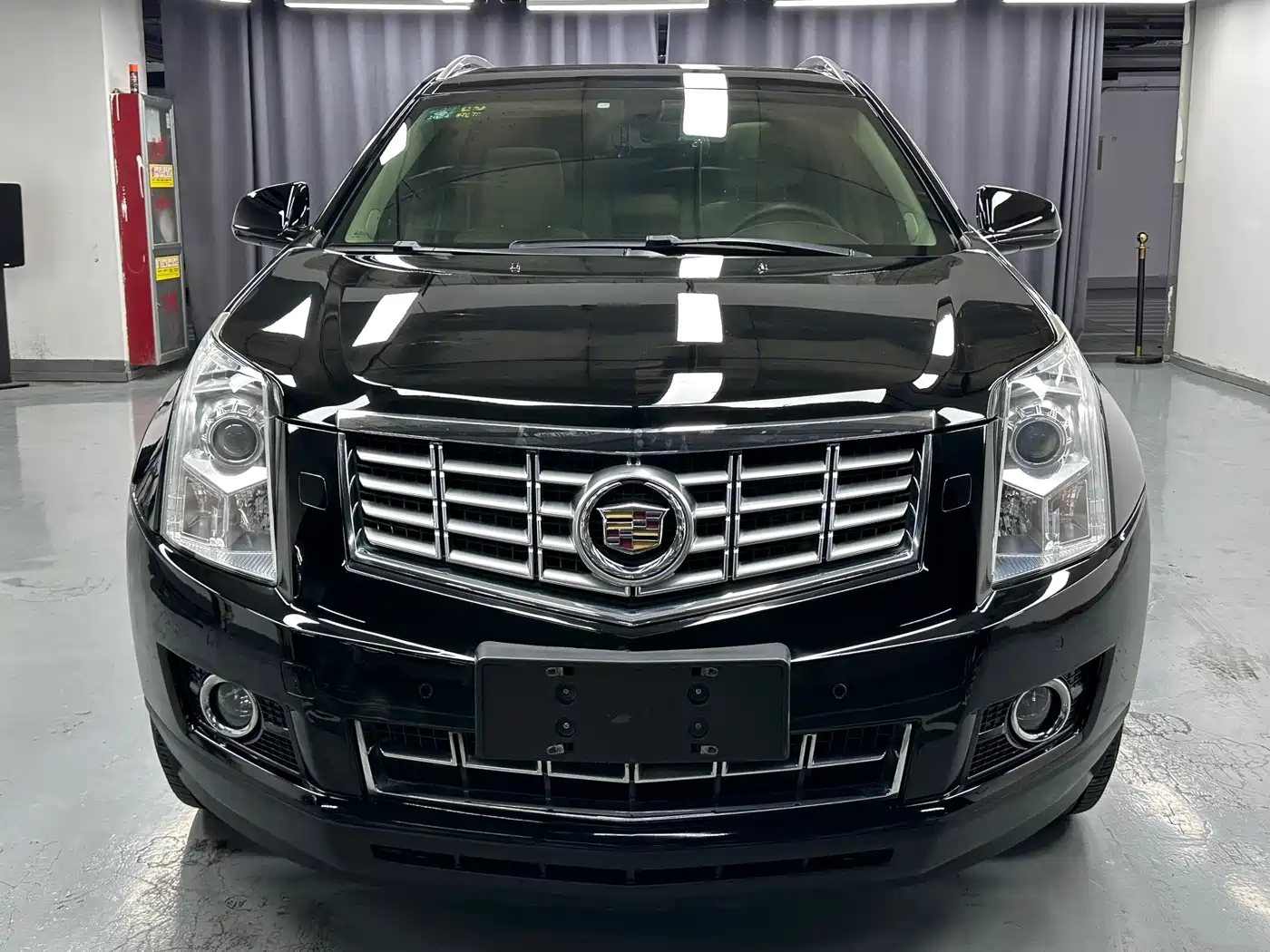 Cadillac SRX 2014 3.0L Luxury Model фото 6