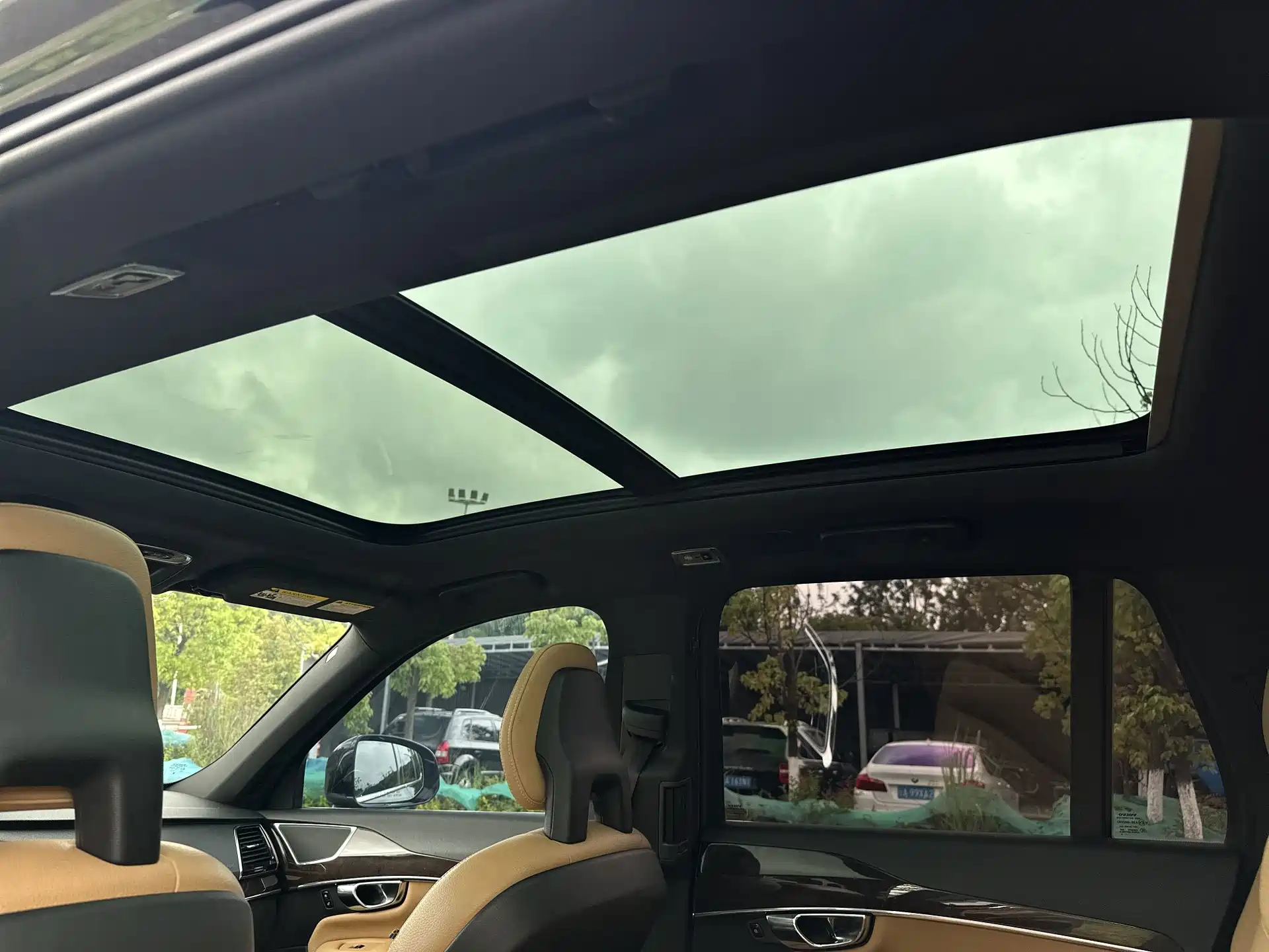 Photo 14 - Volvo XC90