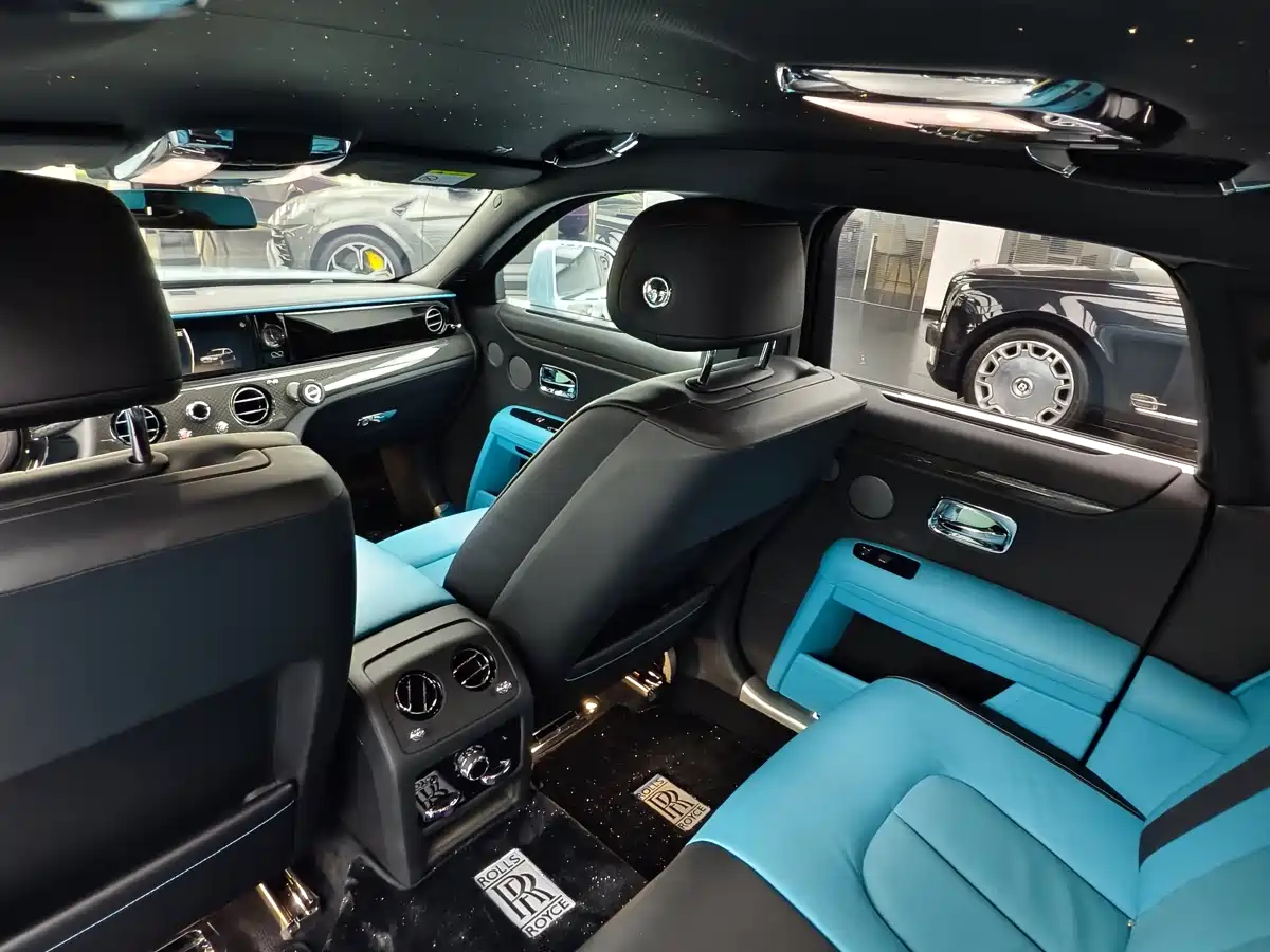 Rolls-Royce Ghost 2023 2022 6.7T Black Badge