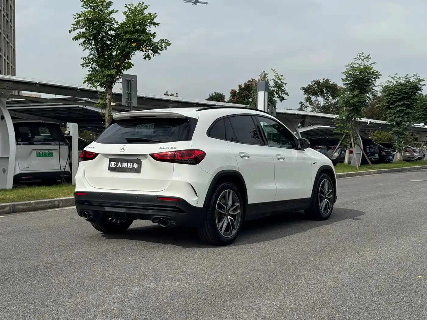 Mercedes-Benz GLA AMG 2021 AMG GLA 35 4MATIC фото 4