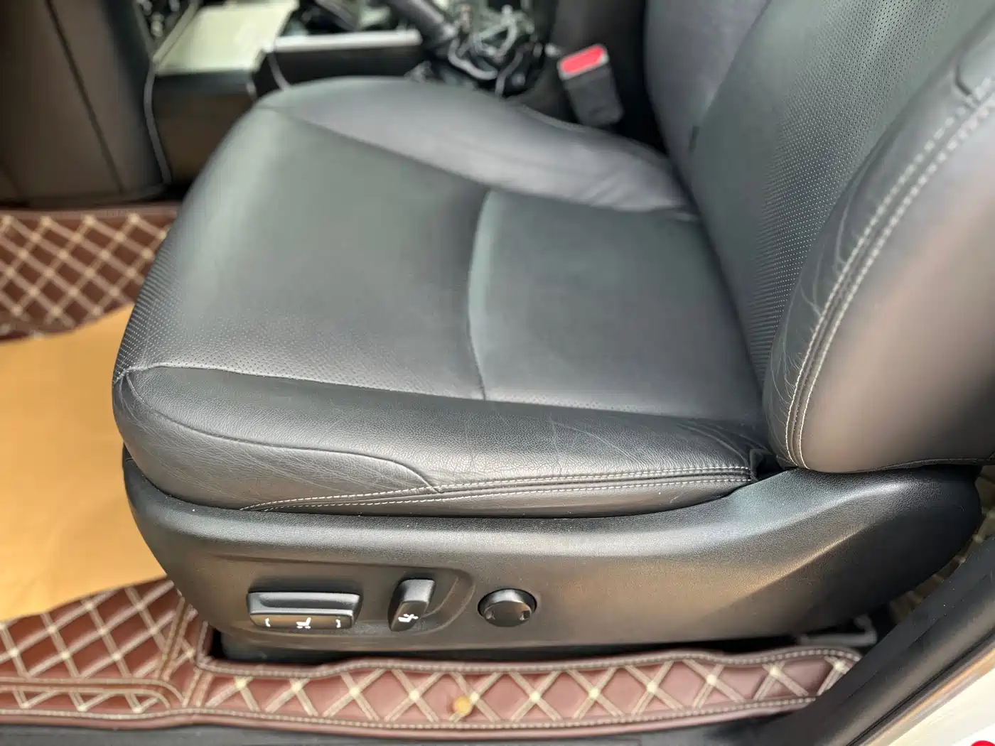 Toyota Prado 2019 3.5L Automatic TX-L Zunxiang Edition фото 10