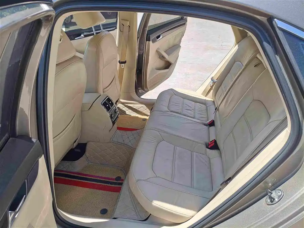 Volkswagen Passat 2012 2011 1.4TSI DSG Prestige Edition