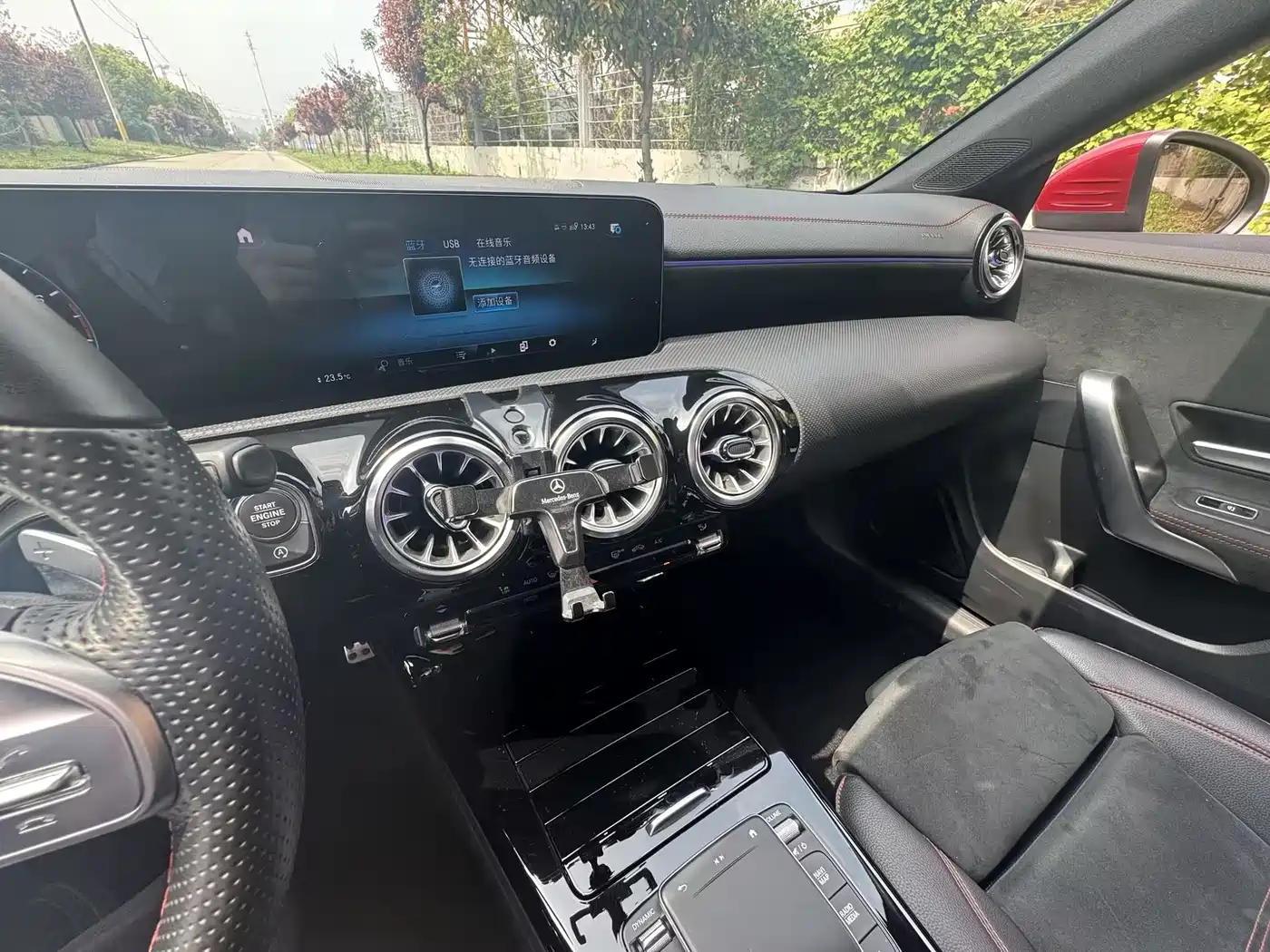 Mercedes-Benz CLA (Import) 2021 CLA 200 фото 6