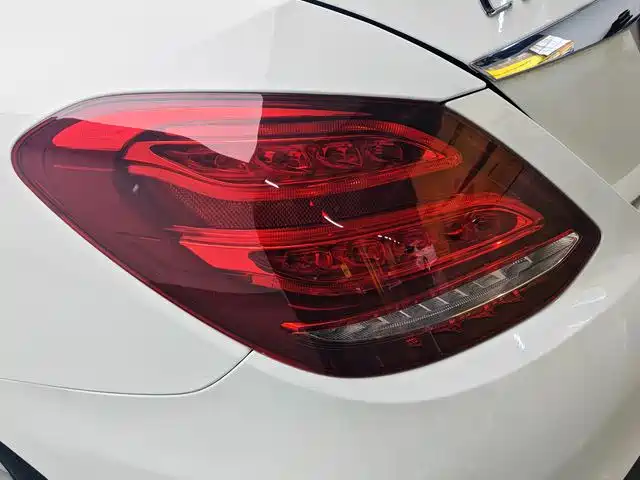Mercedes-Benz C-Class 2016 C 180 L Sport фото 20