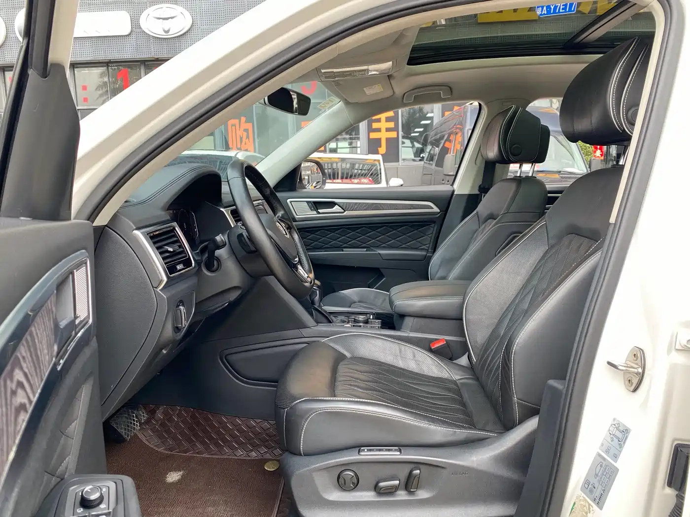 Volkswagen Teramont 2020 Facelift 530 V6 4WD Premium Flagship Edition фото 4