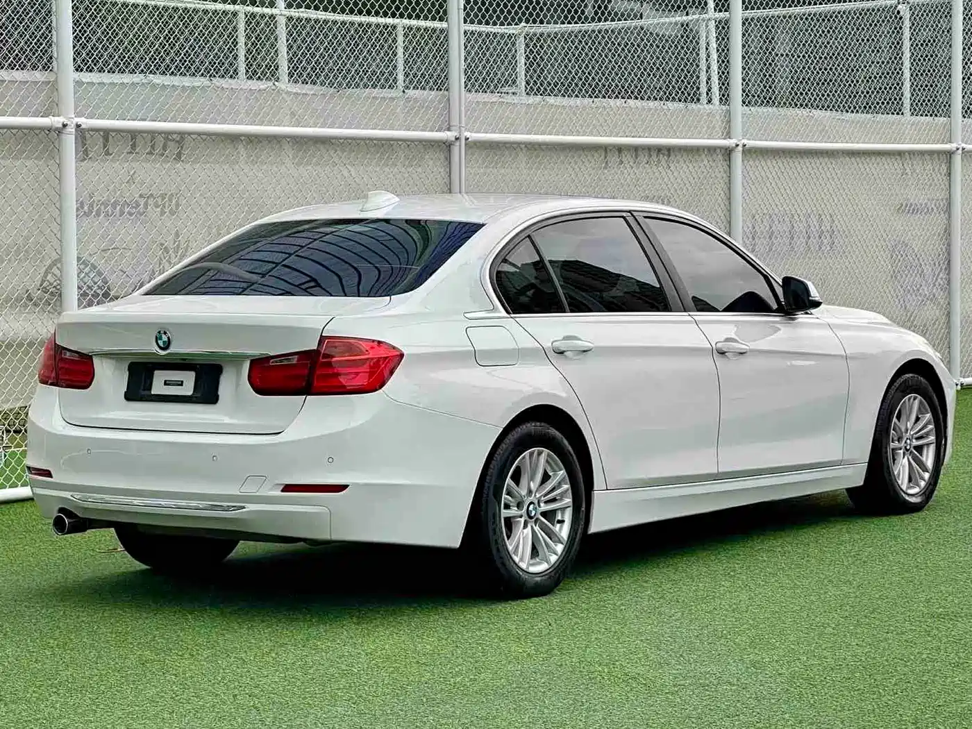 BMW 3 Series 2013 320Li Luxury Design Package фото 4