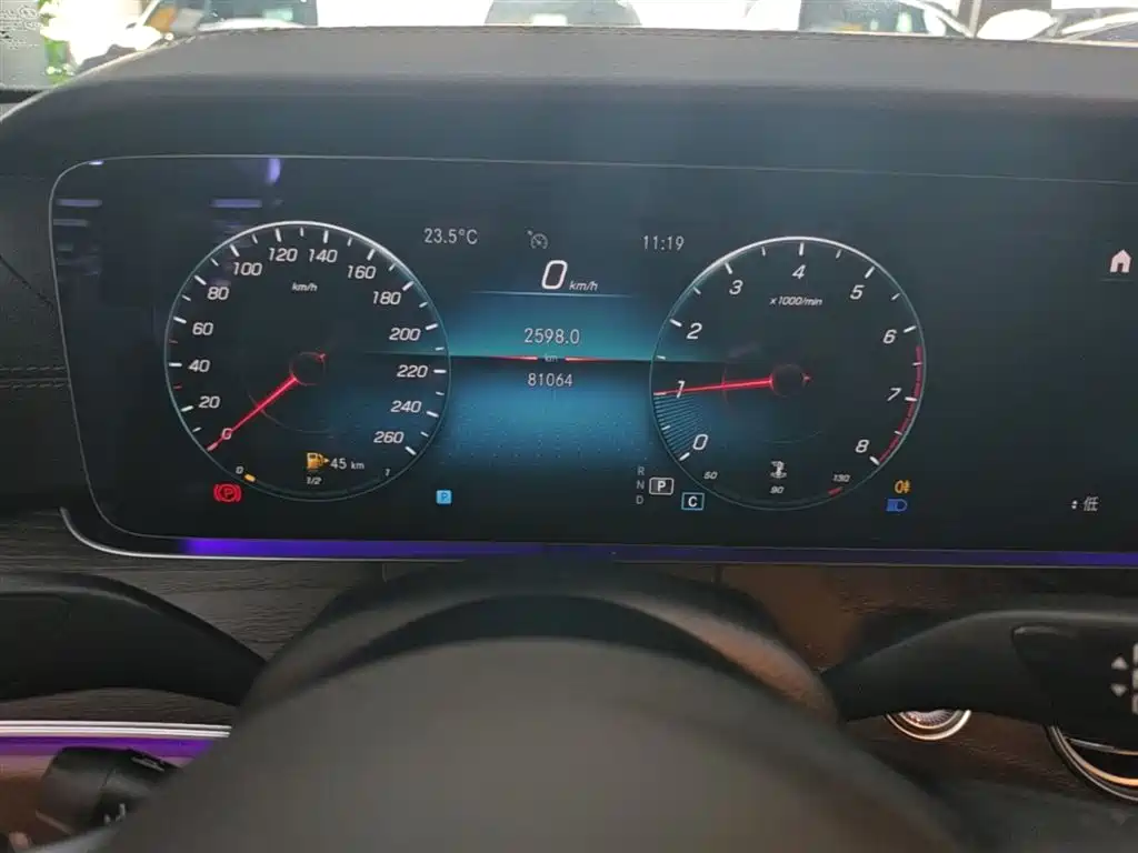 MERCEDES-BENZ E-CLASS