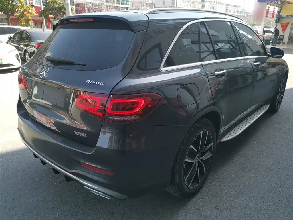 Mercedes-Benz GLC 2020 Facelift GLC 300 L 4MATIC Dynamic фото 5