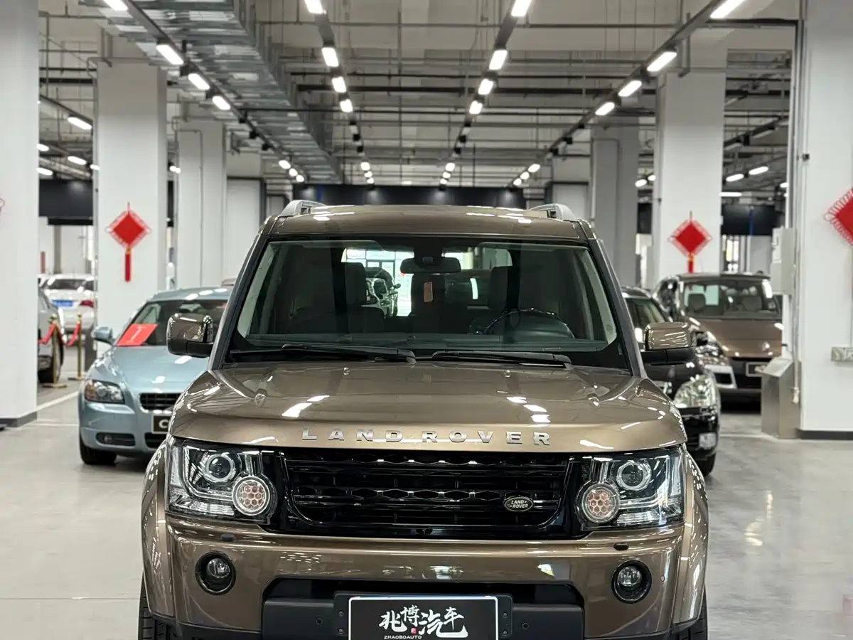 Land Rover Discovery 2011 3.0 SDV6 HSE Diesel фото 2