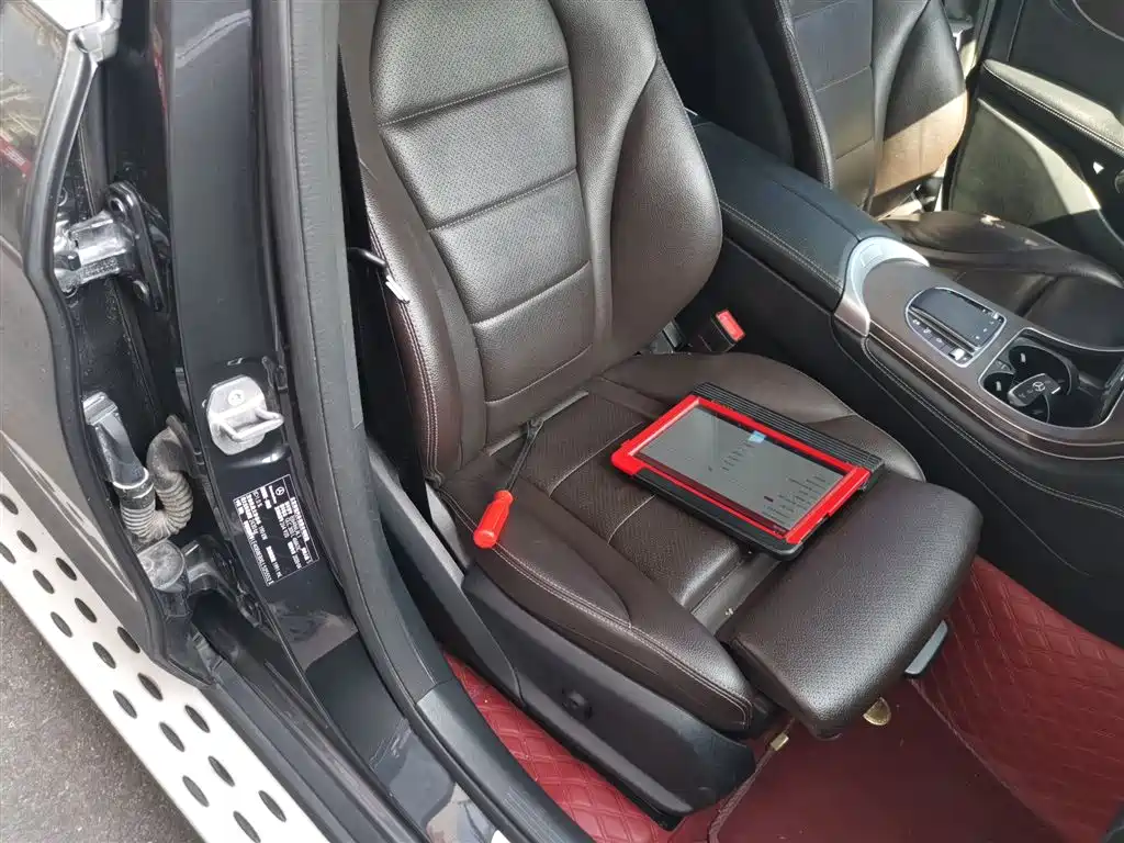 Mercedes-Benz GLC 2020 Facelift GLC 300 L 4MATIC Dynamic фото 20
