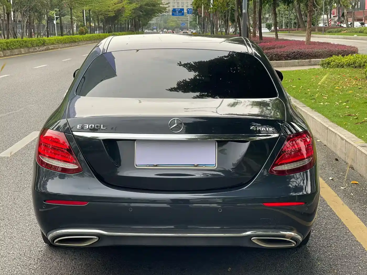 Mercedes-Benz E-Class 2017 E 200 L Sport 4MATIC фото 8