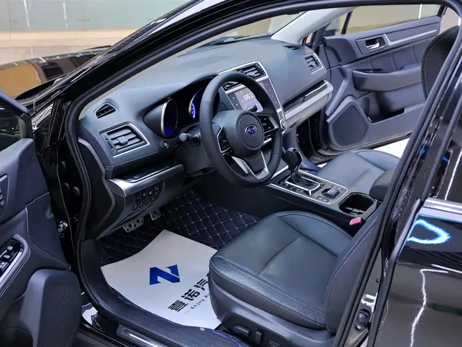 Subaru Outback 2019 2.5i Sport Navigation Edition with EyeSight фото 17