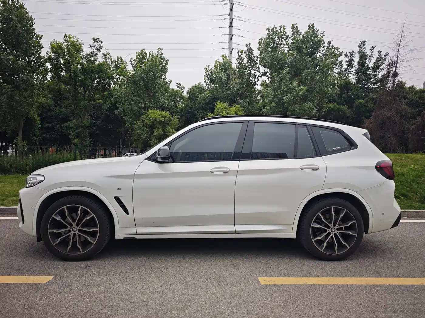 BMW X3 2022 Facelift xDrive30i Leading M Shadow Edition фото 4