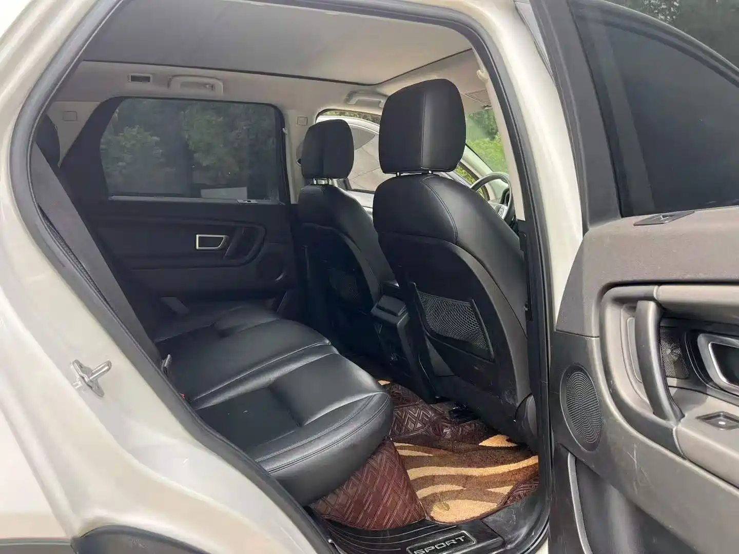 Photo 6 - Land Rover Discovery Sport