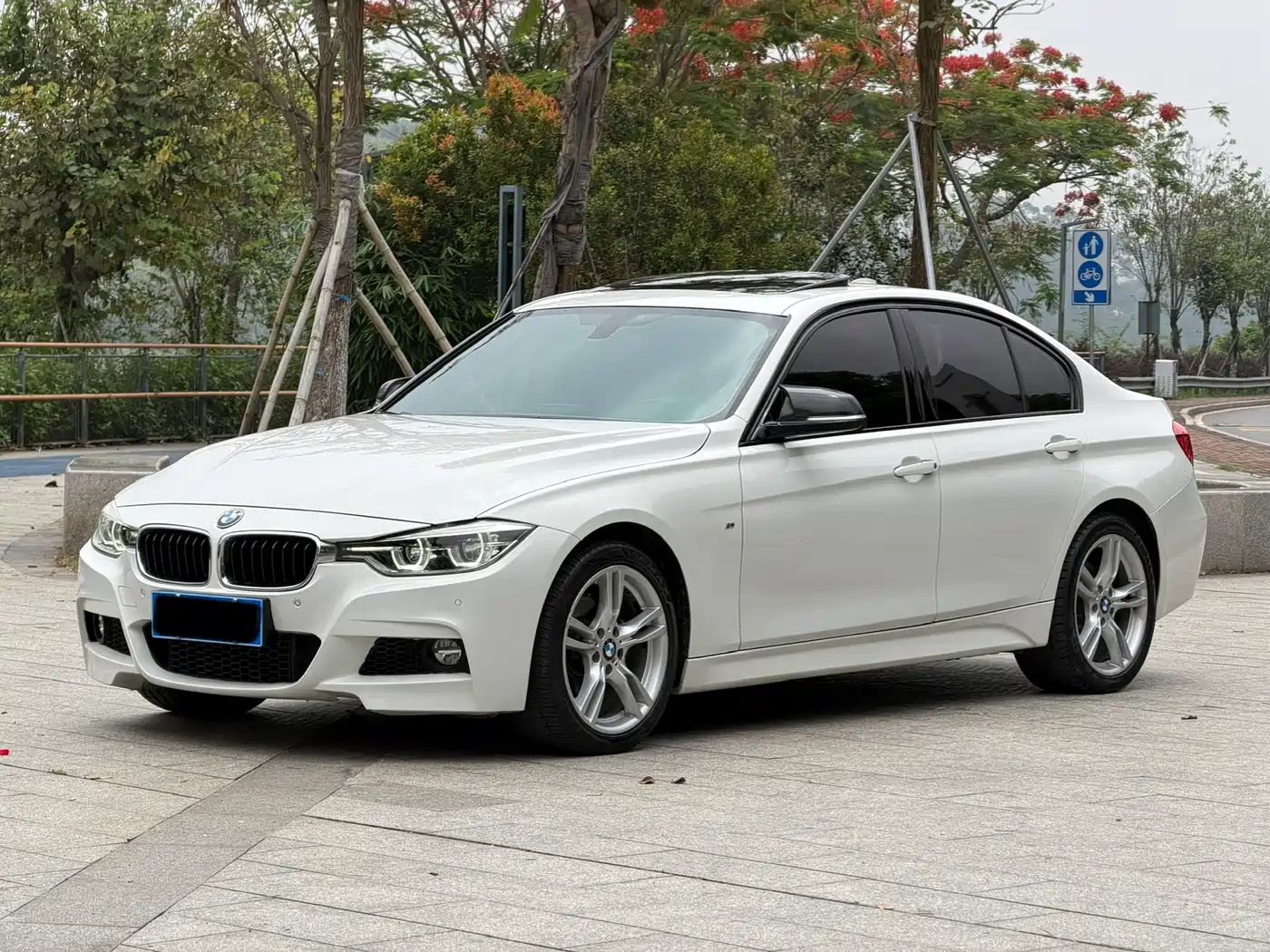 BMW 3 Series 2017 320i M Sport