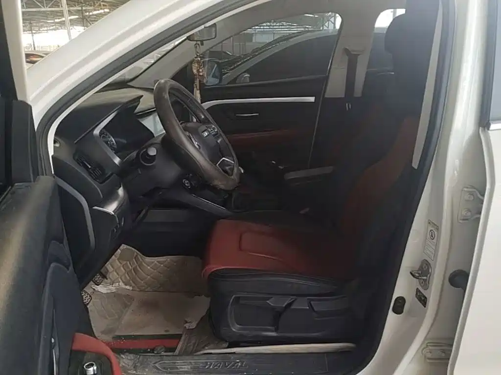 Haval H2s 2017 2017 Blue Label 1.5T Manual Elite