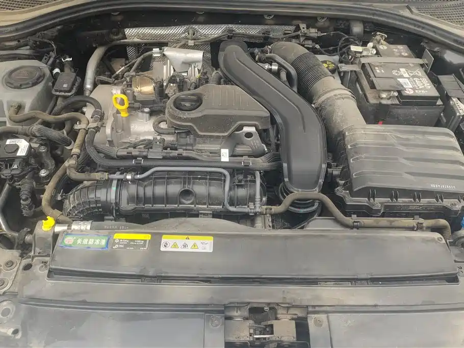 Volkswagen Sagitar 2023 300TSI DSG Surpassing Edition фото 10