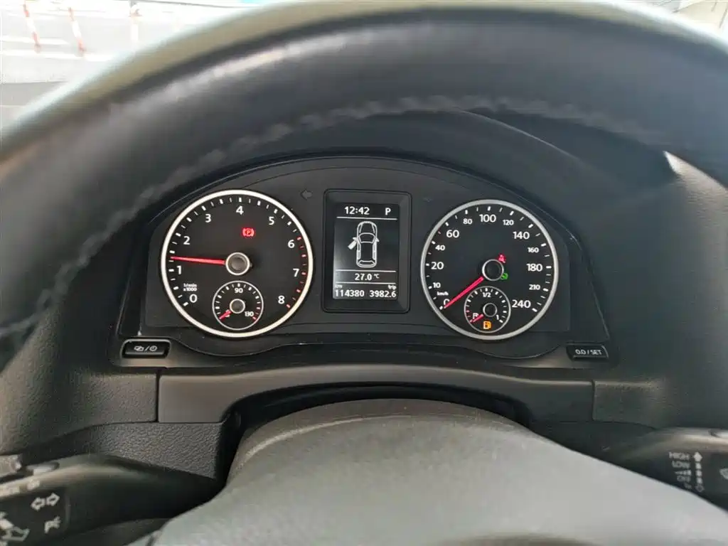 Volkswagen Tiguan 2015 1.8TSI Automatic 2WD Comfortline фото 12