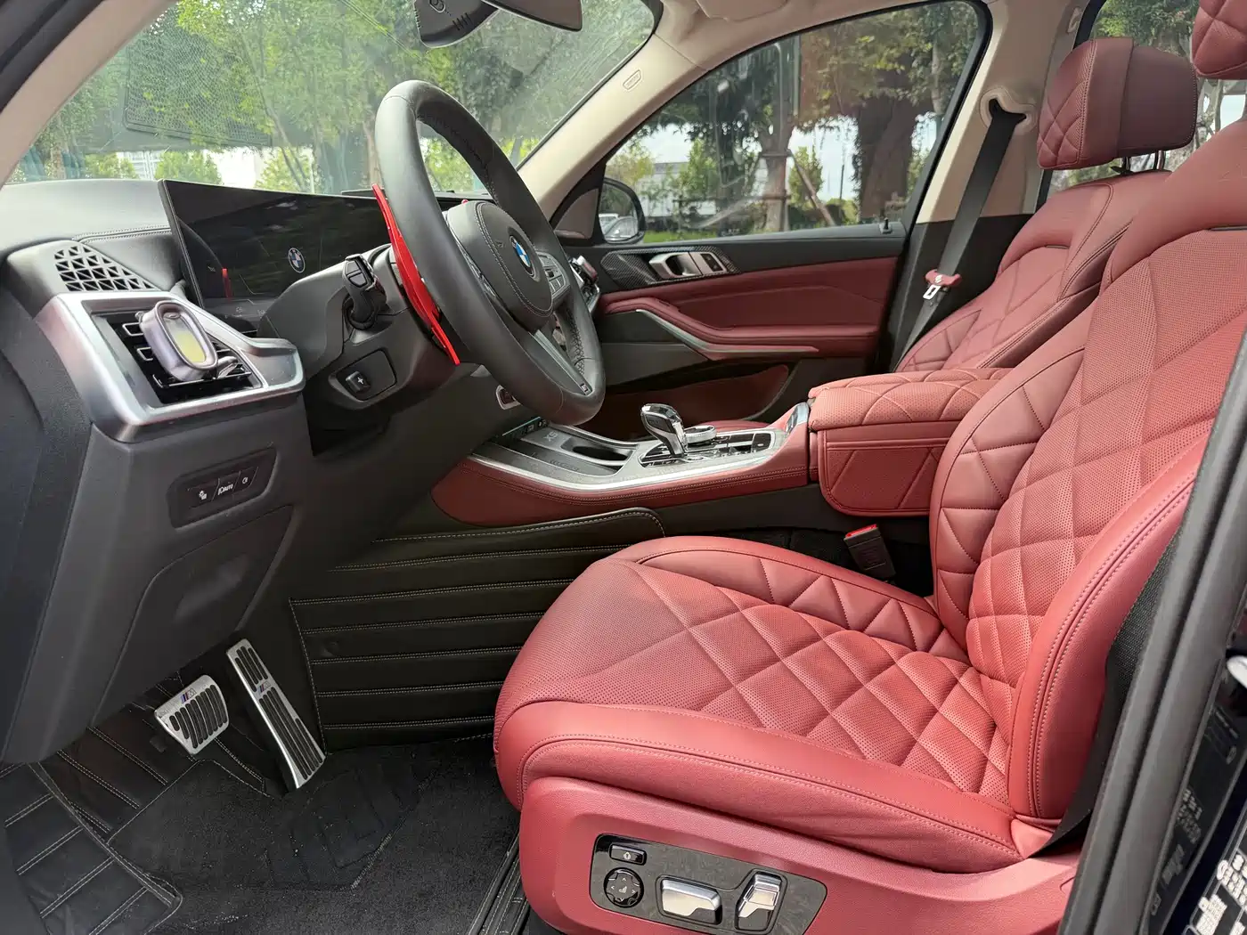 BMW X5 2026 2026 xDrive 30Li Luxury M Sport Night Edition Package