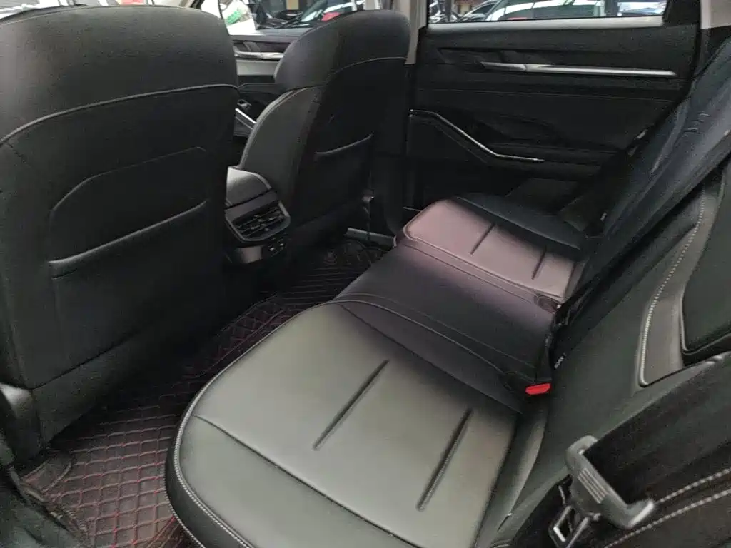 Фото 17 - Haval H6