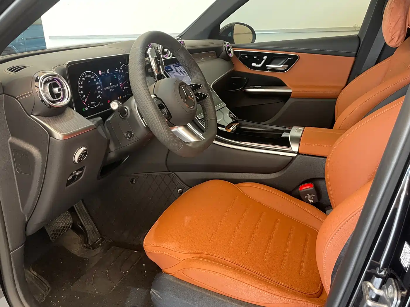 Mercedes-Benz GLC 2026 2026 GLC 260 L 4MATIC Luxury Edition