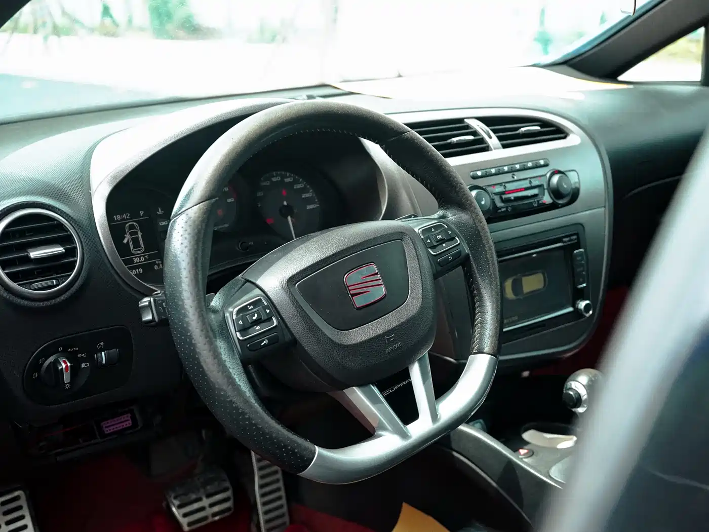 SEAT LEON 2012 2.0TSI CUPRA фото 7