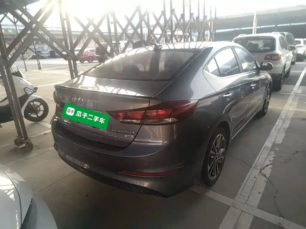 HYUNDAI LEAD