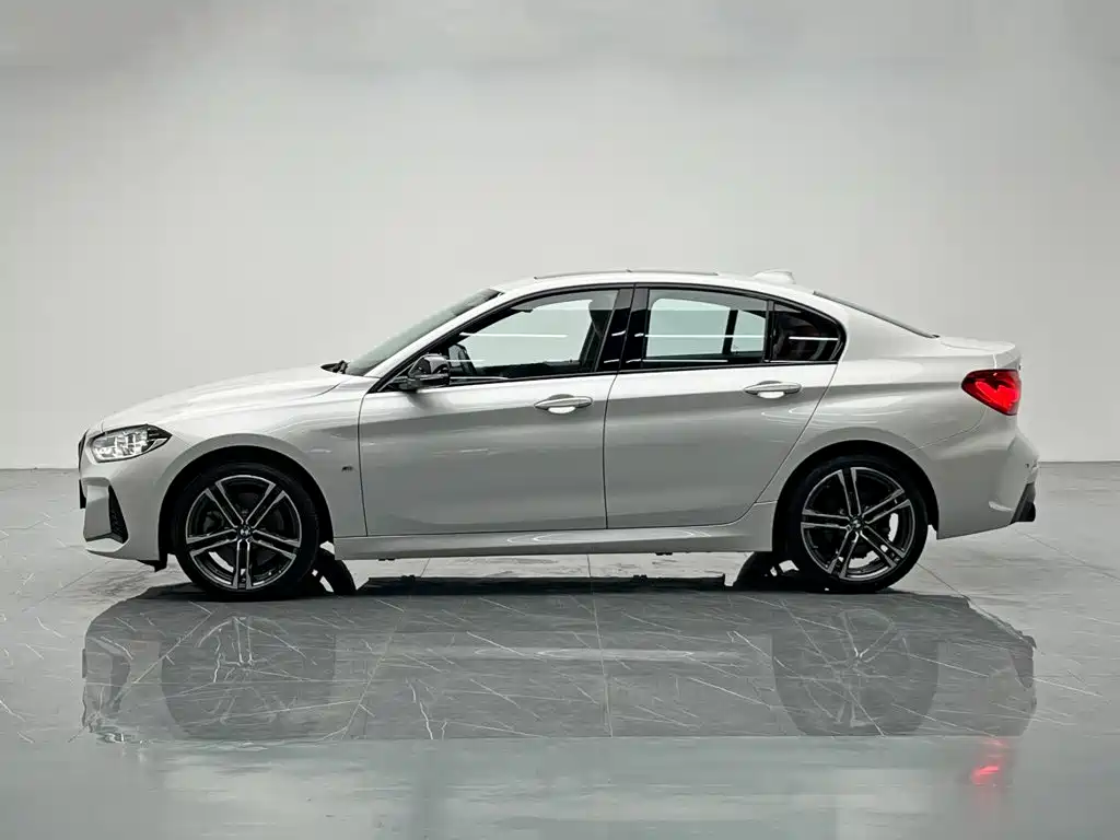 BMW 1 Series 2023 2021 Facelift 125i M Sport Shadow Edition
