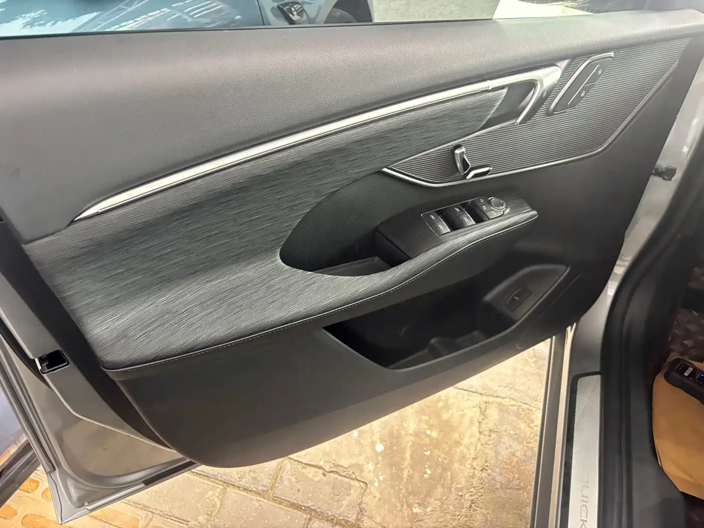 Buick LaCrosse 2023 28T Premium Edition фото 5