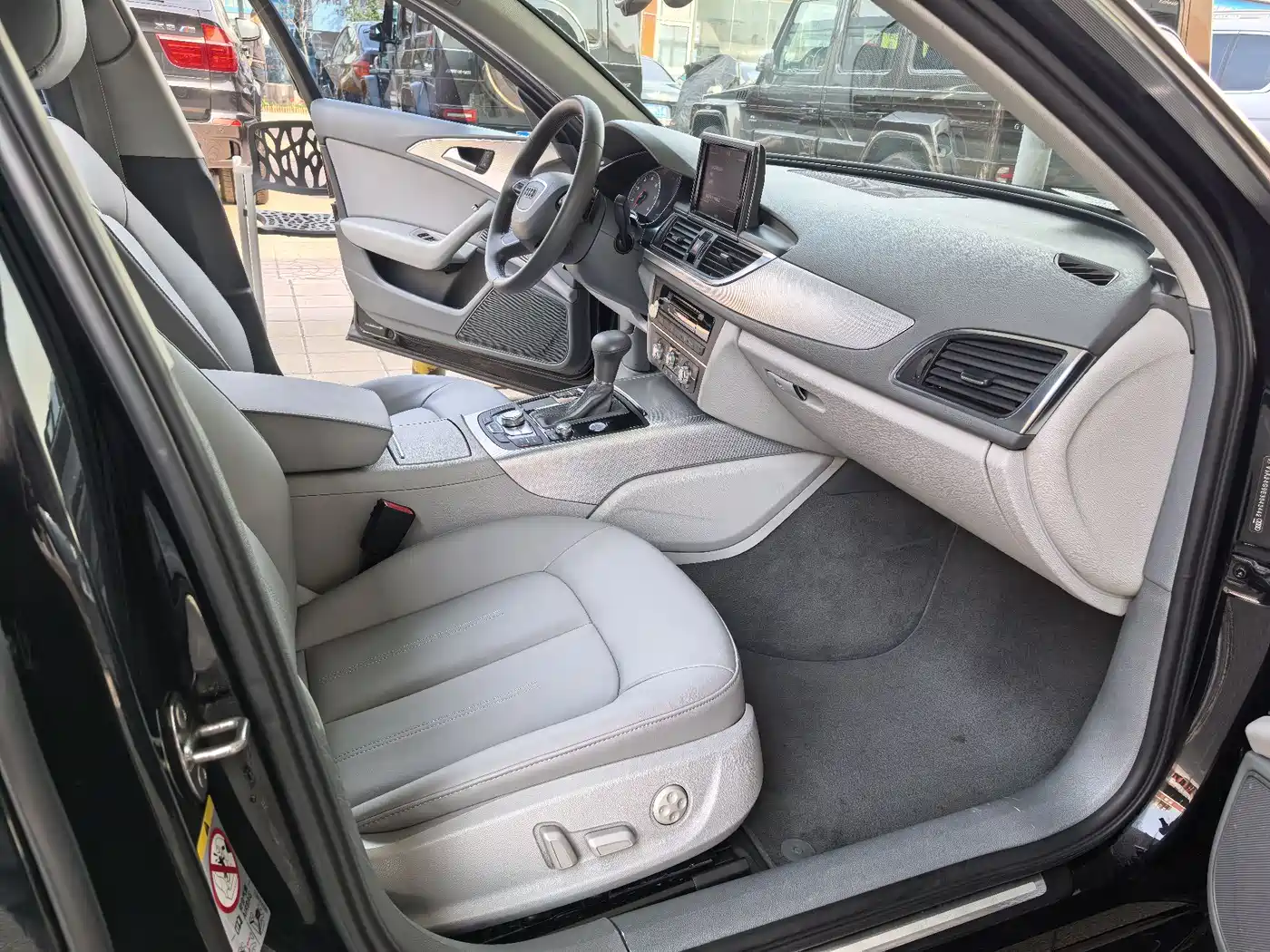 Audi A6L 2014 TFSI Standard фото 18