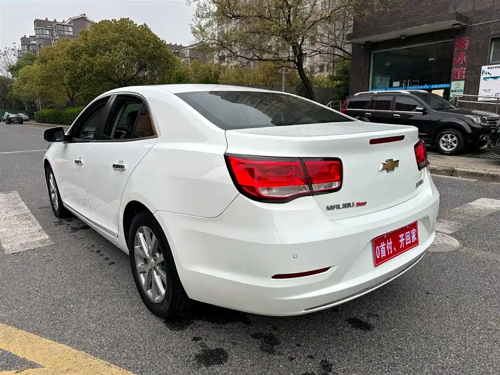 Chevrolet Malibu 2018 530T Automatic Luxury Edition фото 5