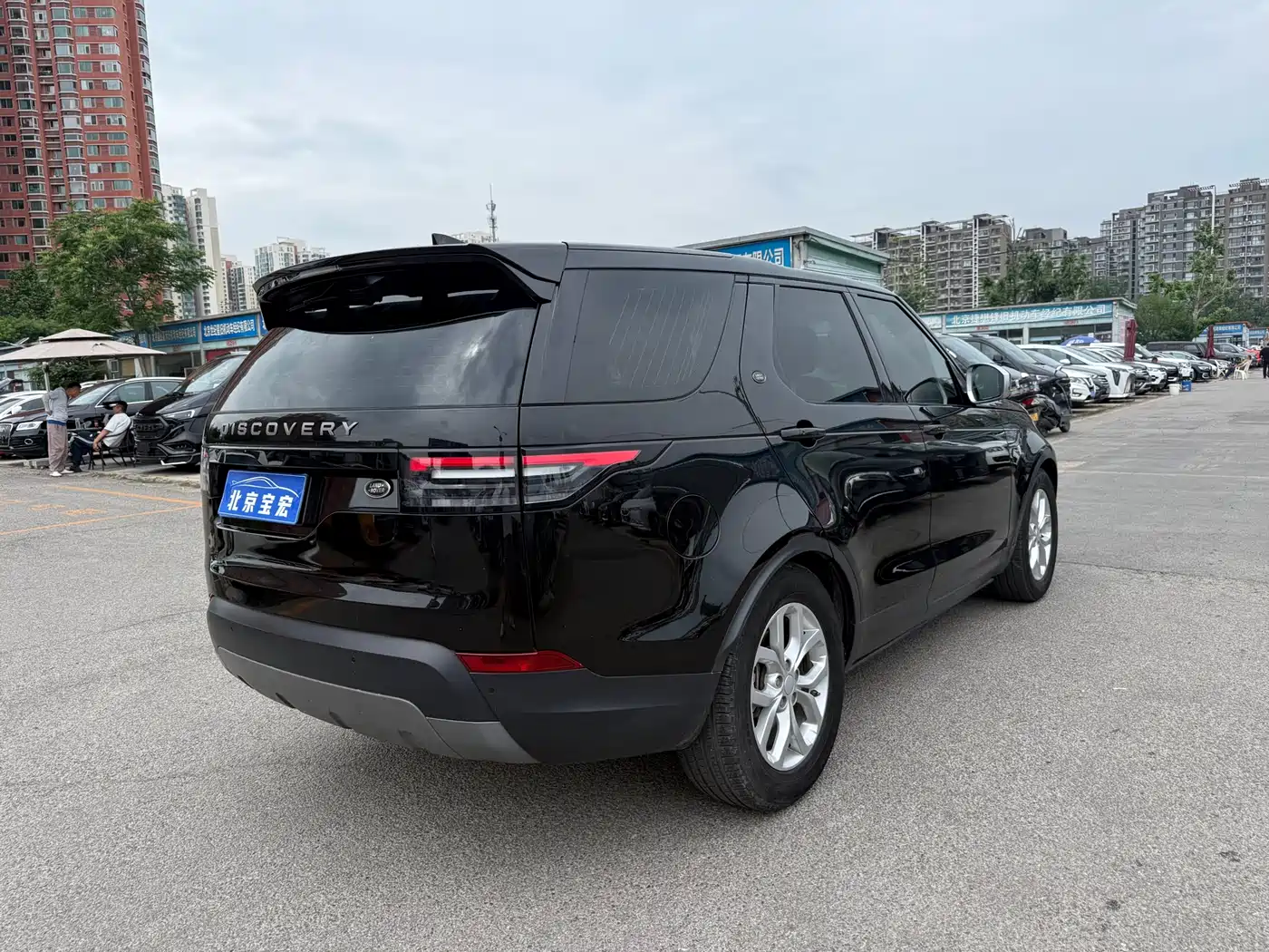 Land Rover Discovery 2018 2.0T SE фото 17