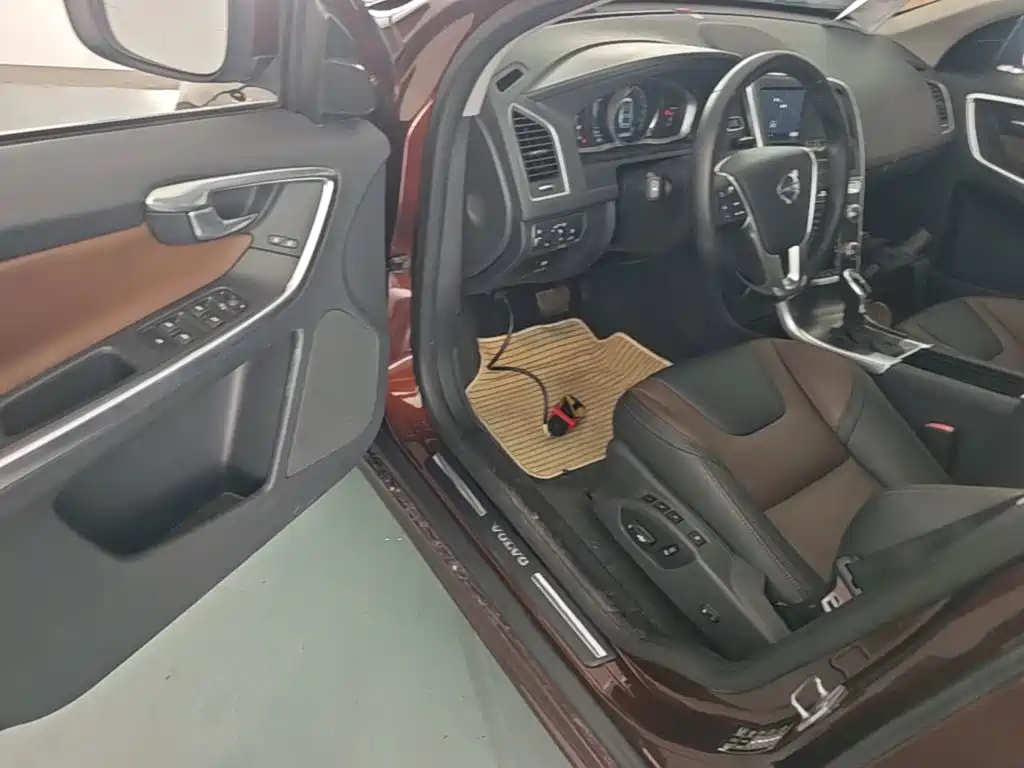 Volvo XC60 2015 2015 T5 AWD Smart Distance Edition