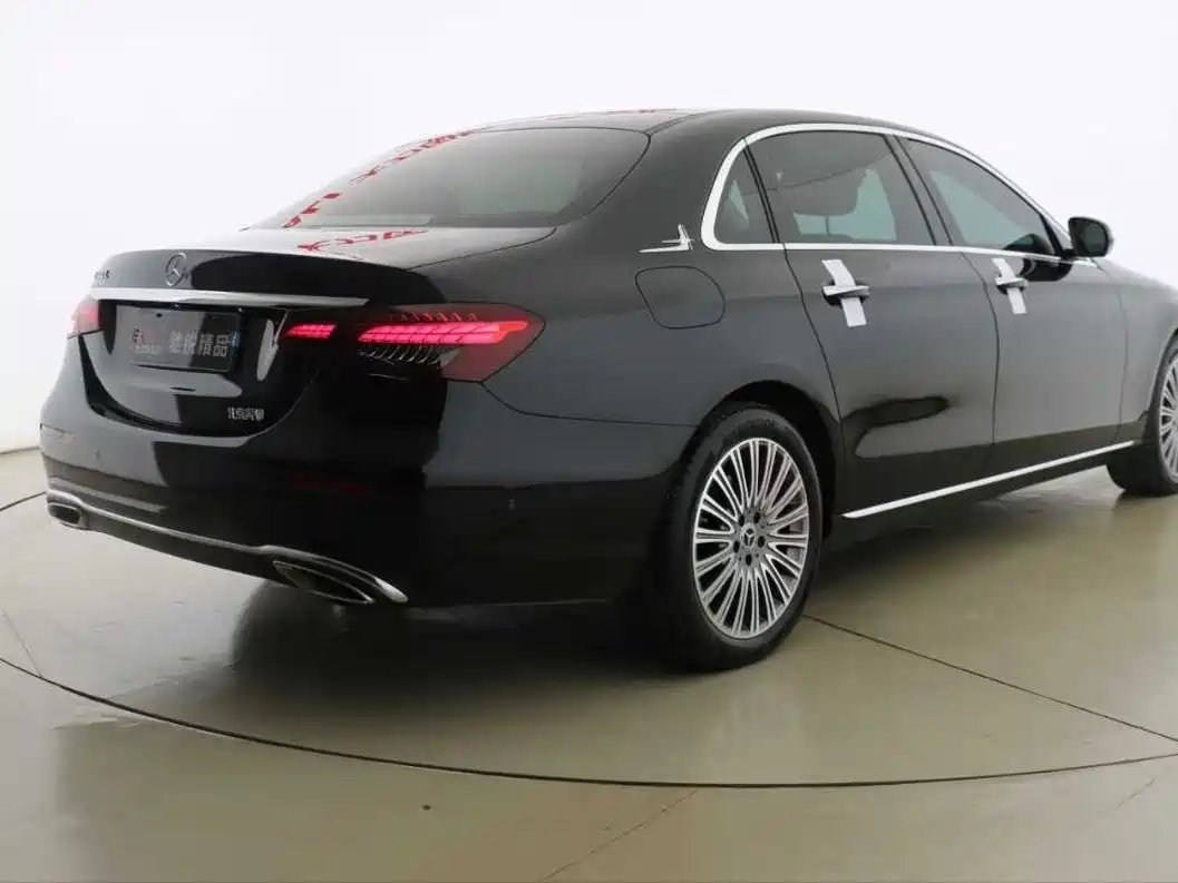 Mercedes-Benz E-Class 2023 Facelift E 300 L Luxury фото 7