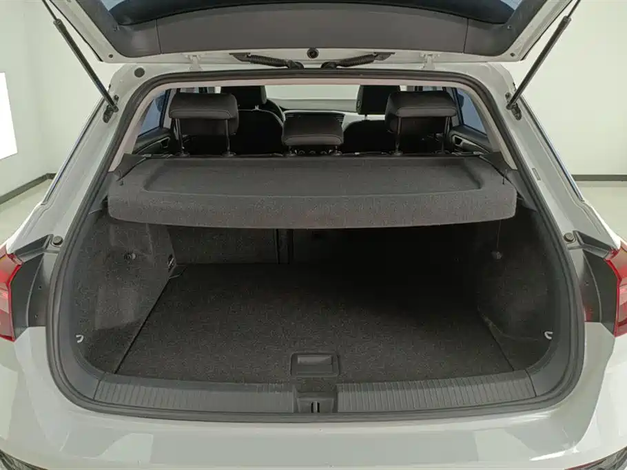 Volkswagen T-ROC 2022 280TSI DSG 2WD Elite PLUS фото 4