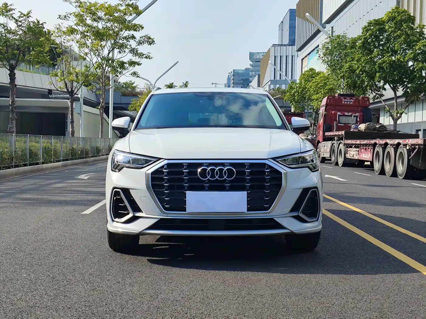 Audi Q3 2021 35 TFSI Fashion Sport фото 2