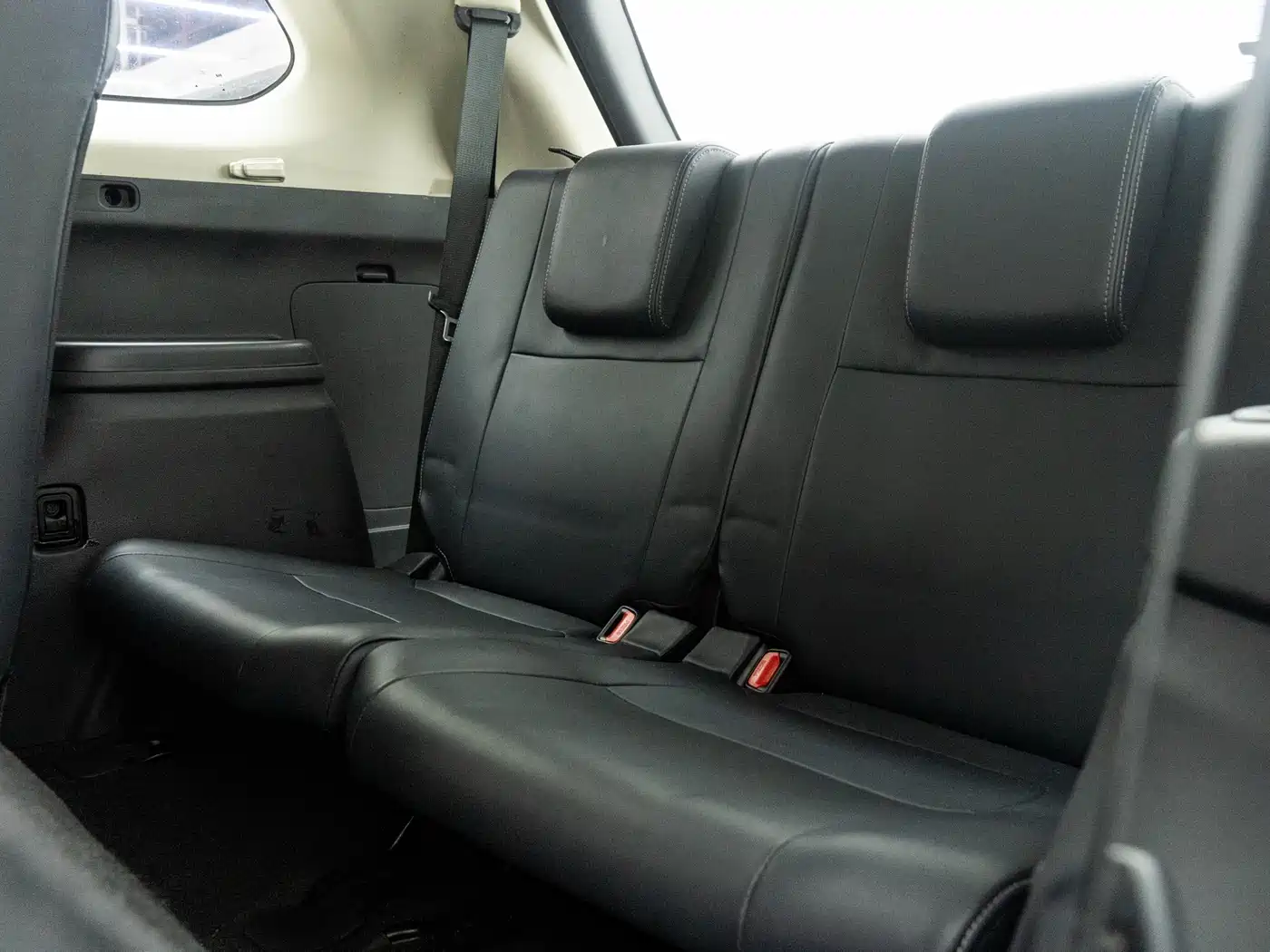 Mitsubishi Outlander 2019 2.4L 4WD Deluxe Edition 7-Seater China VI фото 8