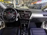 Photo 12 - Volkswagen Touran
