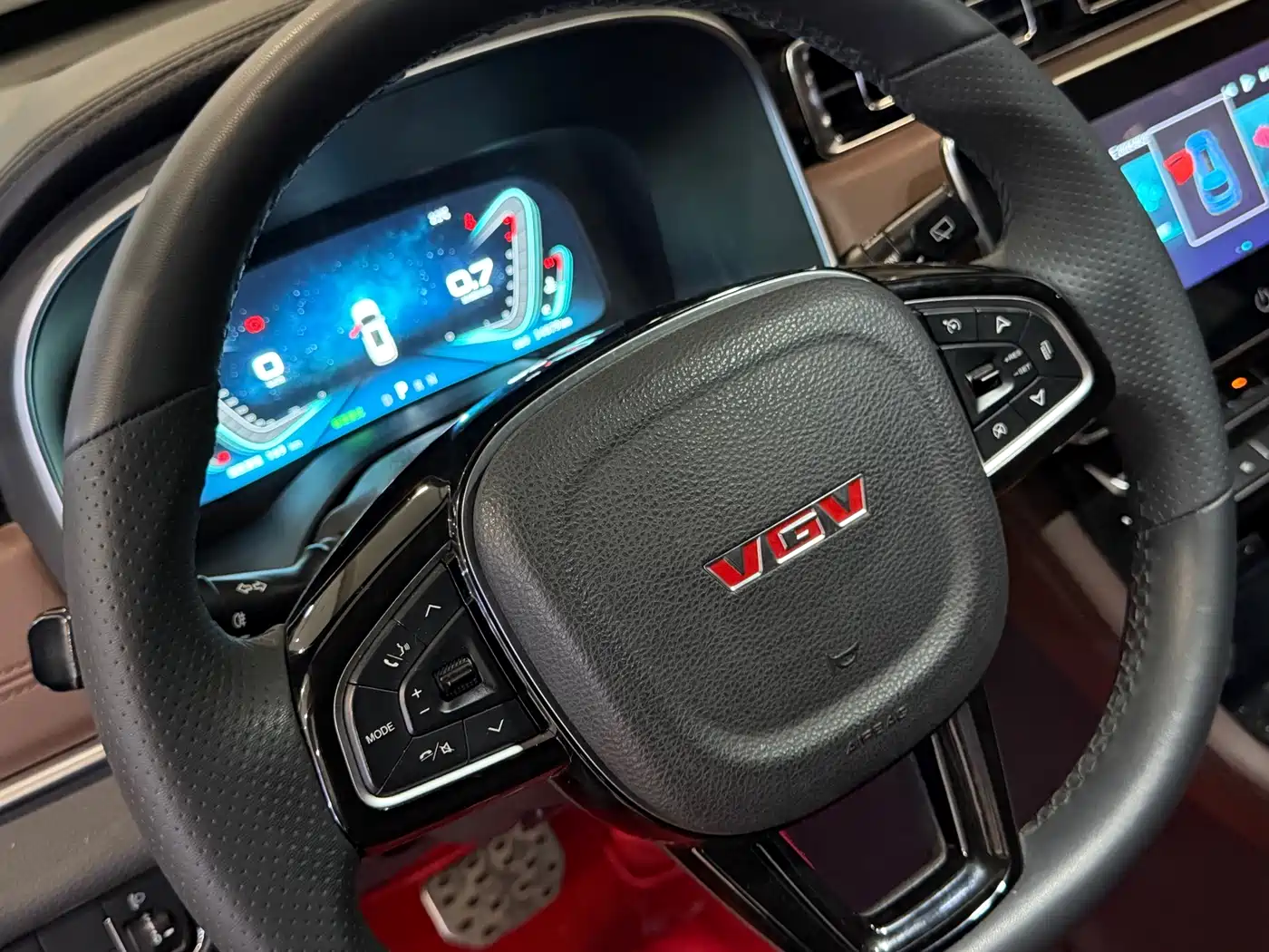 Sinotruk VGV VGV U70Pro 2022 2022 1.5T Automatic Executive Edition 7-seater