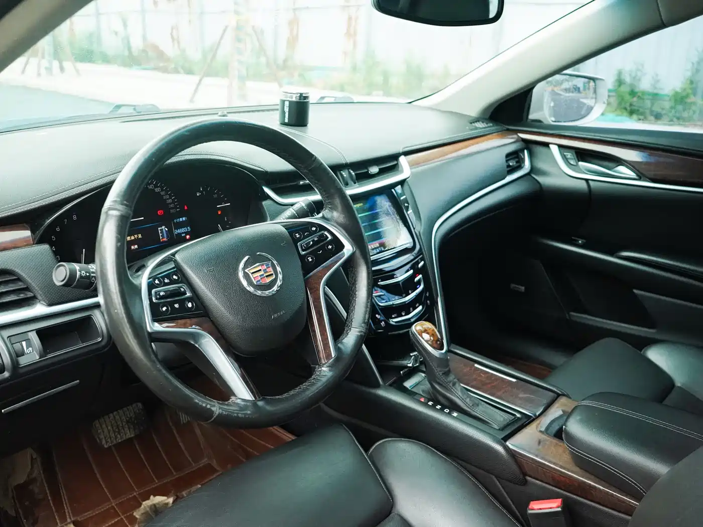 Cadillac XTS 2013 28T Luxury фото 9