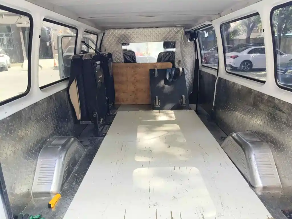 Jiangling Tesun 2022 2021 Model 2.8T Space King Standard Edition Long Wheelbase Medium-High Roof Single Rear Tire-Step 6-Seater Diesel China VI JX493