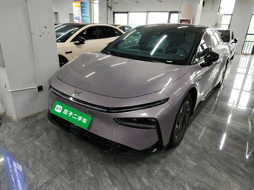 Фото 1 - XPeng P7+
