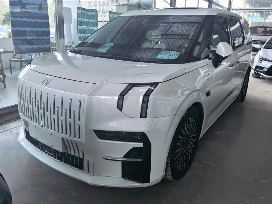 ZEEKR EXTREME KRYPTON 009