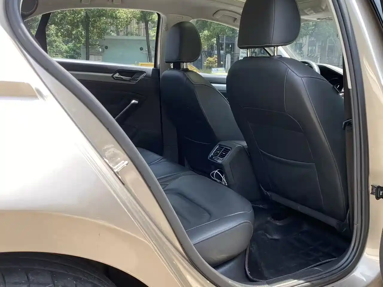Volkswagen Lamando 2015 280TSI DSG Comfort фото 11