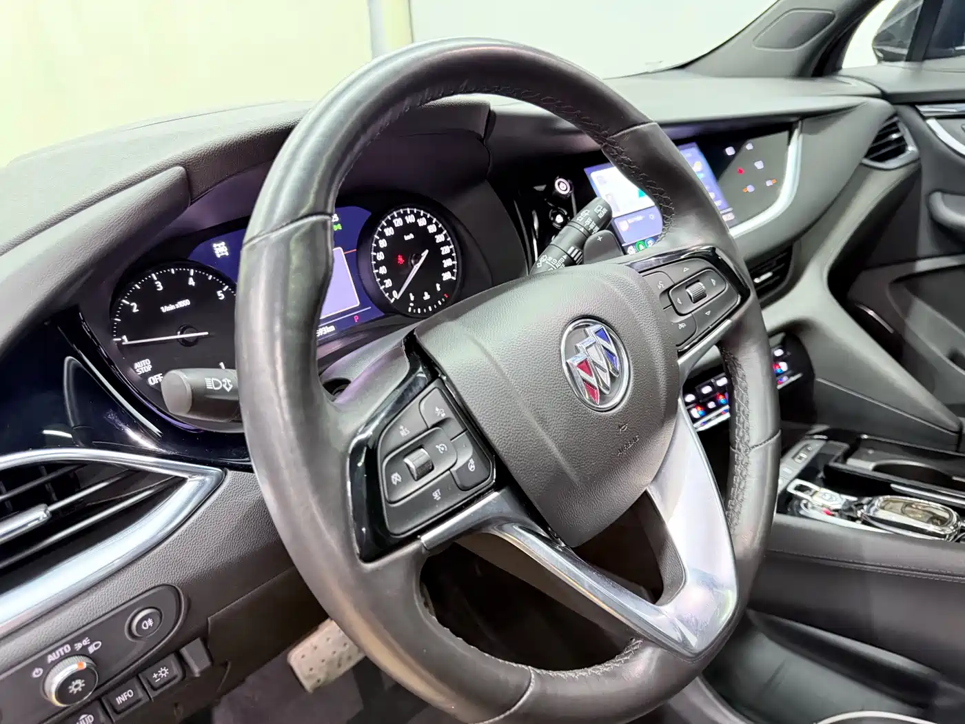 Buick Enclave 2022 652T AWD Premium Flagship 6-Seater фото 24