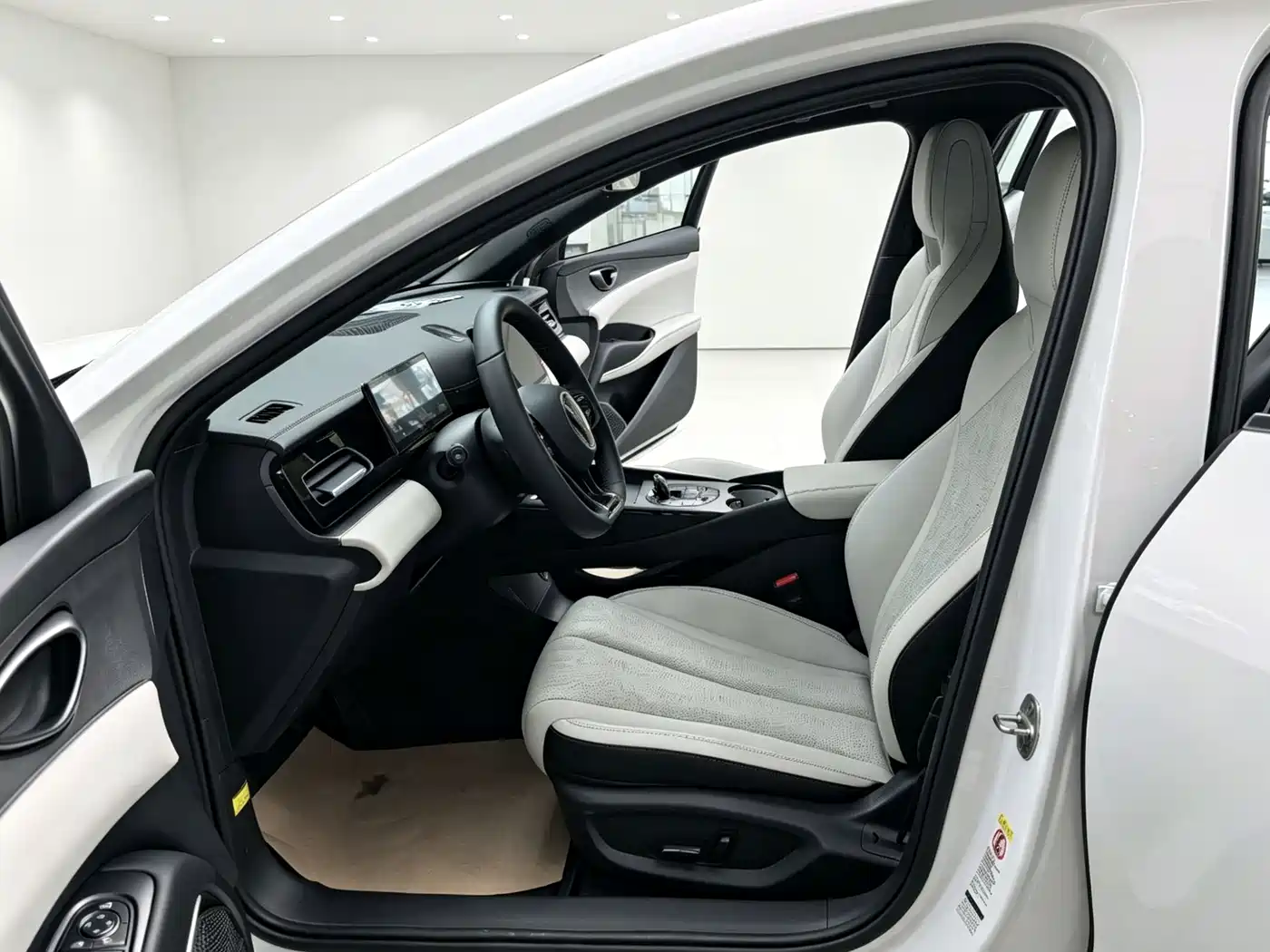 BYD Seal 06 New Energy 2024 DM-i 120KM Premium фото 4