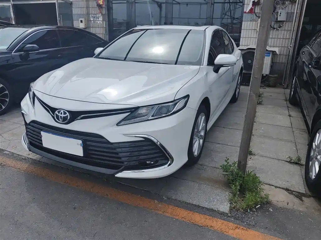 Toyota Camry 2023 2.0GVP Leading Edition фото 2