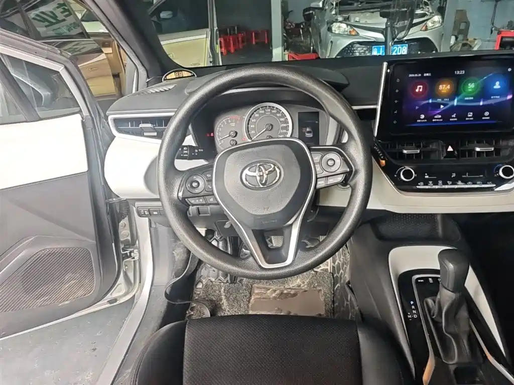 Toyota Levin 2019 185T CVT Luxury Edition China VI фото 11